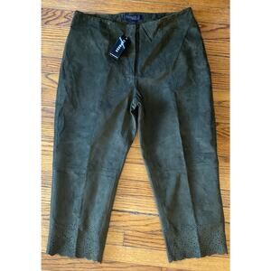 NWT Express World Brand Womens Suede Capri pants Size 8 Dark Green $98